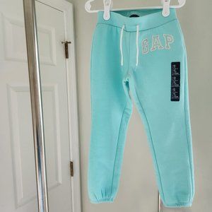 New with tags GAP sweat pants size XS (110)